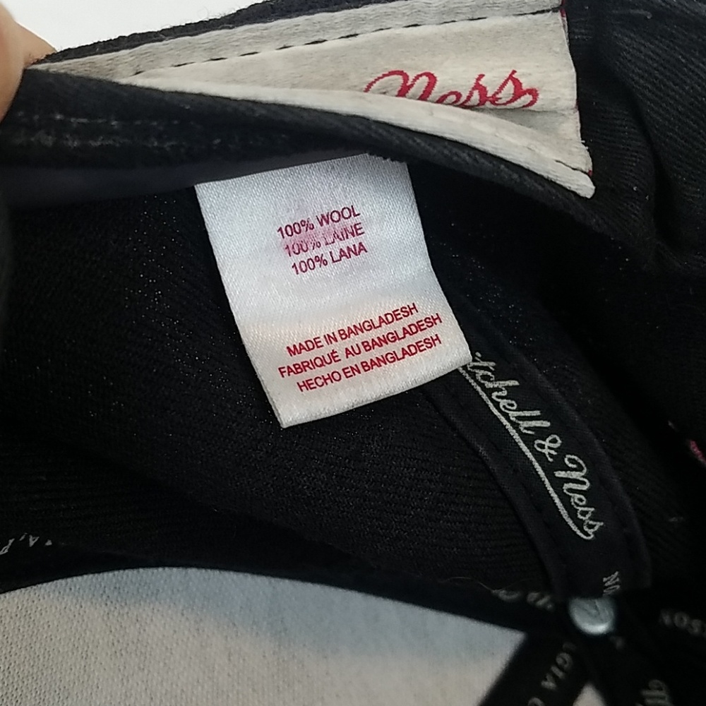 Chicago Bulls Mitchell & Ness NBA - Picture 8 of 8